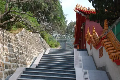 貓蘭山東南峰