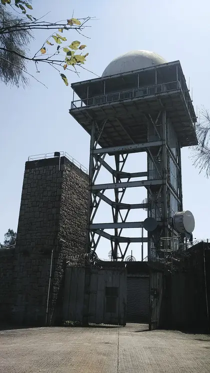 Piper's Hill (琵琶山 Piper's Hill)