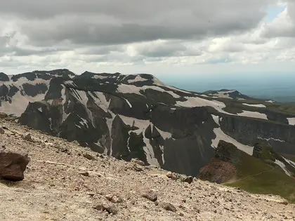 Baiyun Peak (白云峰)