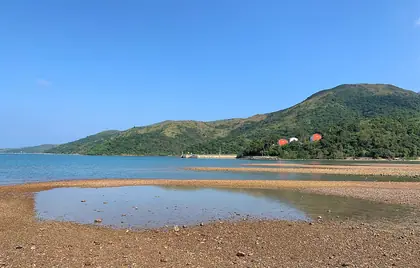 Pai Ngak Shan (牌額山 Pai Ngak Shan)