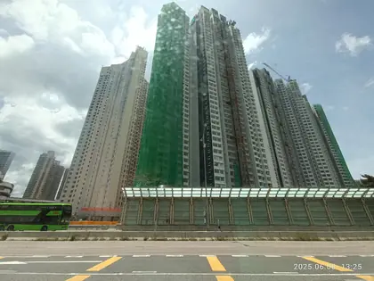 Pun Au Leng (半坳嶺 Pun Au Leng)