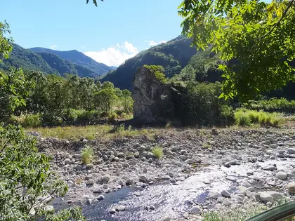 Maishurenshan (麥樹仁山)