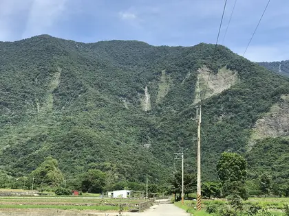 上龍泉山