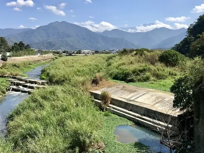 蜈蚣堀
