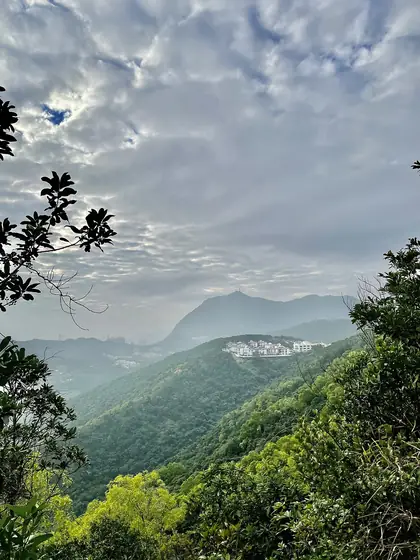 Razor Hill (鷓鴣山 Razor Hill)