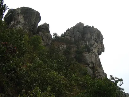 Amah Rock (望夫山 Amah Rock)
