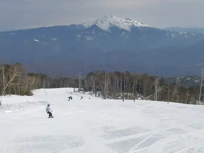 Mt. Mamako (継子岳)