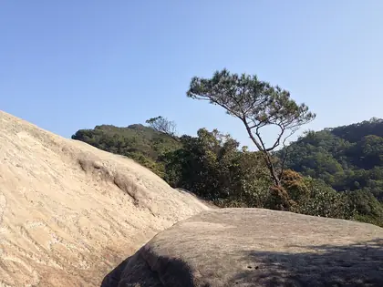 Baishihushan (白石湖山)