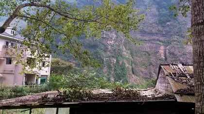 向天湖山東北