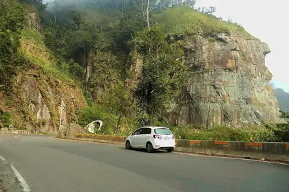 Longfengxiashan (龍鳳峽山)