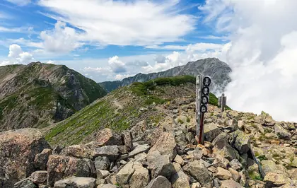 Mount Nōtori (農鳥岳)