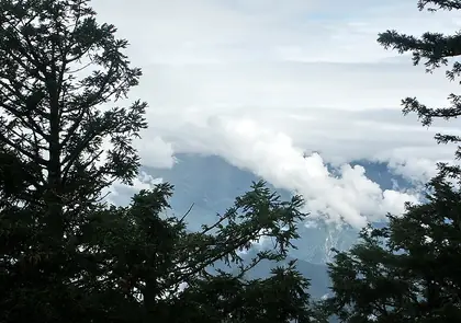 Qiubanshan (萩坂山)